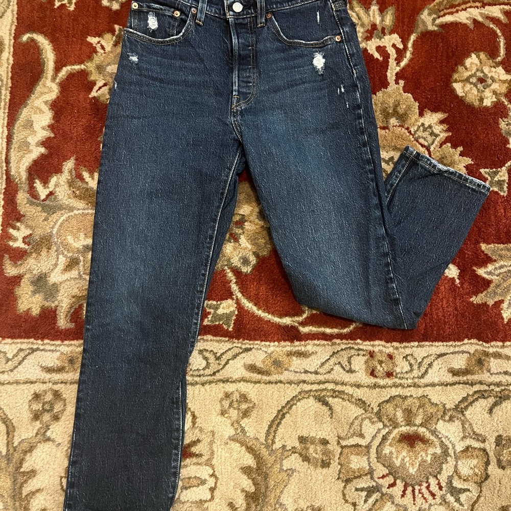 Levi Blue Straight Leg Jeans with Medium Wash